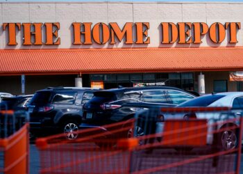 Photo of the Home Depot store.