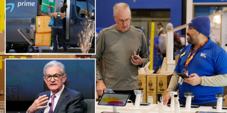 Fed’s preferred inflation gauge cools in October