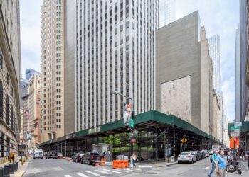 Fitness International will provide “next-level” amenities and boutique fitness classes together in a single, state-of-the-art facility.