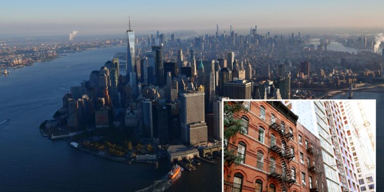 Manhattan rent prices fall year-over-year for first time since 2021