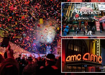 New Year's Eve revelers pay $650 for seat at Applebee's, $12,500 at Times Square lounge to watch ball drop