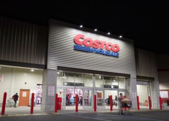 Costco is reportedly testing out a membership card scanner at the entrance of a Washington state store.