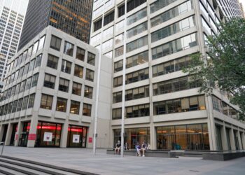 Blackstone its expanding by 250,000 square feet at its global headquarters, Rudin Management’s 345 Park Avenue.