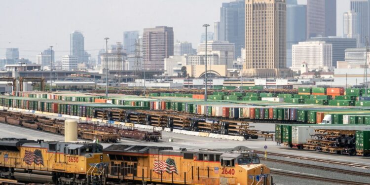 Los Angeles seeks $80M loan as city is 'growing broke' amid lawsuit judgment payouts