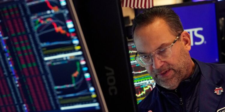Trader hoping for a Santa Claus rally on Wall Street found no joy Monday.