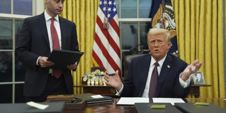 Trump signs executive order to salvage TikTok