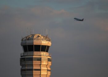 A SpaceX team is being brought in to overhaul FAA’s air traffic control system