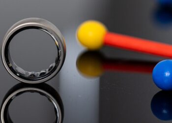 Amazfit Helio Smart Ring review: bargain bin bust