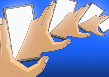 Don’t wait around for Pebble founder’s Small Android Phone