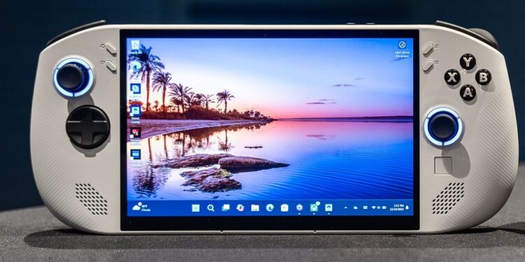 Lenovo Legion Go S review: feels good, plays bad