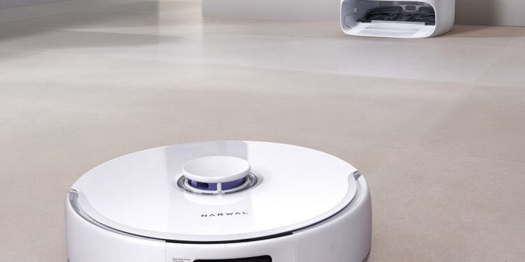 Our favorite mopping vacuum is a whopping $500 off right now