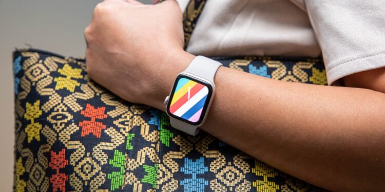 The Apple Watch SE is the cheapest it’s been in months