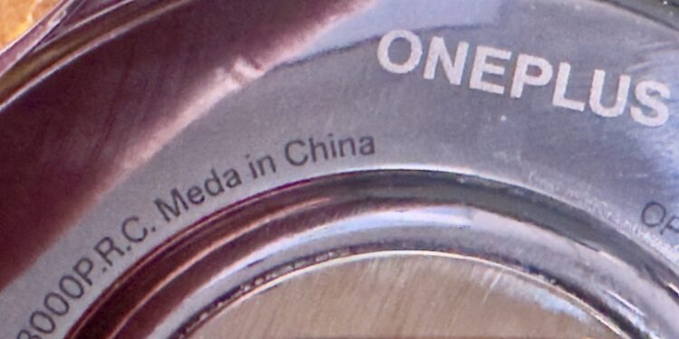 The OnePlus Watch 3 has an unfixable but endearing typo