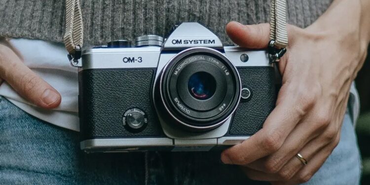 This vintage-looking camera has a button for computational photography