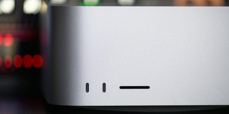 A hands-on photo of Apple’s Mac Studio desktop computer with the M3 Ultra chip.