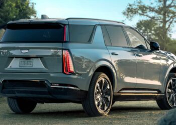 Cadillac’s new electric Escalade IQL will be the longest SUV in production