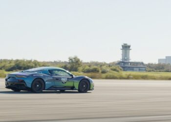 Driverless racecar sets a new autonomous speed record