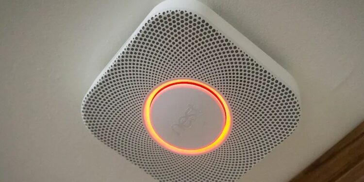 First Alert’s new smoke alarms are designed to replace Google’s now-discontinued Nest Protect.