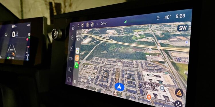 GM blocks dealership from installing Apple CarPlay retrofit kits in EVs