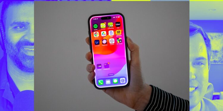 How Apple botched the rollout of AI-powered Siri