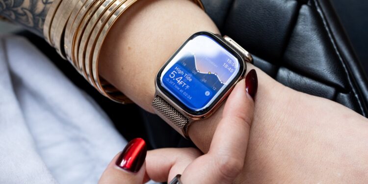 Opening iOS is good news for smartwatches
