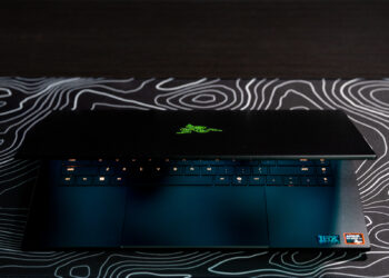 Unlike a MacBook Pro, the Blade 16’s black is actually black. Like a MacBook Pro, it’s quite the fingerprint magnet (but it cleans up well).