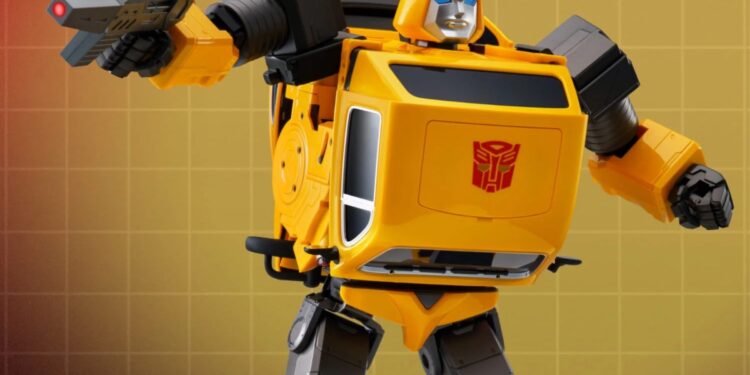 Robosen’s self-transforming Bumblebee is finally giving Optimus Prime some backup