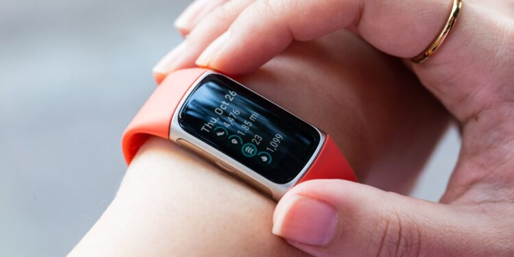 The Fitbit-to-Google account migration deadline moves to 2026