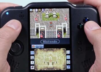 The MagicX Zero 40 has a vertical display to properly handle DS games