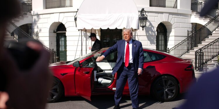 Trump says he’ll label attacks on Tesla locations as domestic terrorism