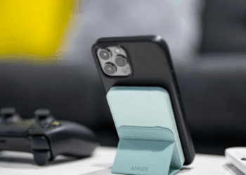 Anker’s MagSafe-friendly 622 power bank is down to just $23