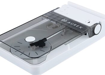 Bring your vinyl to the beach with Toshiba’s portable Aurex turntable.