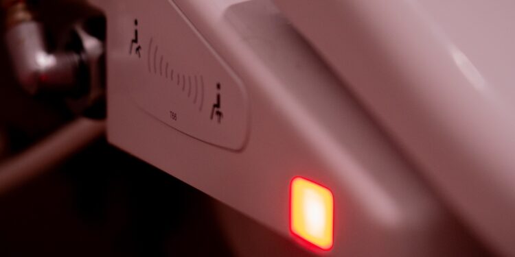 Brondell Swash Thinline T44 bidet review: king of the throne