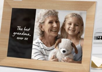 Digital photo frame company Nixplay cut its free cloud storage to almost nothing