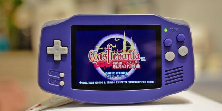 Game Boy clone maker Anbernic suspends all shipments to US