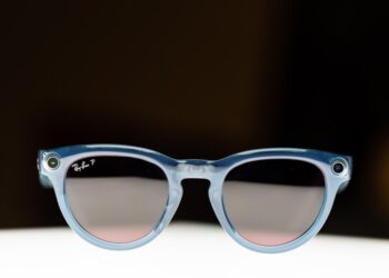 Meta tightens privacy policy around Ray-Ban glasses to boost AI training