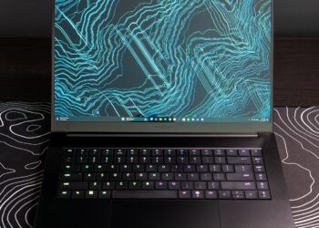 Razer Blade 16 (2025) review: ultra settings on an ultra-thin laptop for an ultra-high price