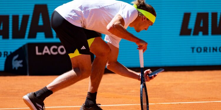 Tennis star Alexander Zverev calls out automated line judging system