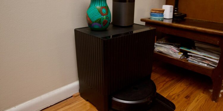 iRobot’s Roomba Combo 10 Max is nearly 50 percent off for Verge readers