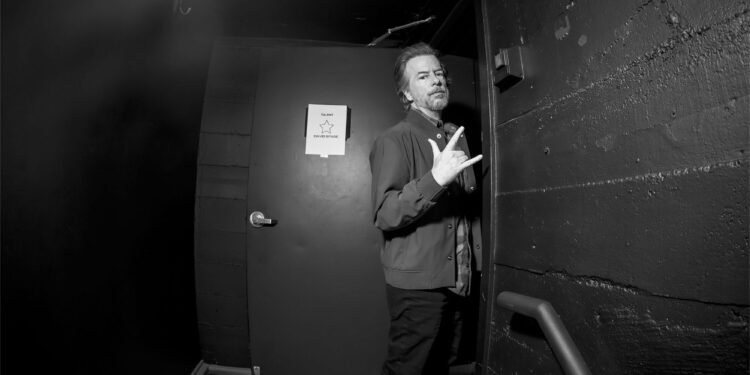 Dandelion' stand-up special for free