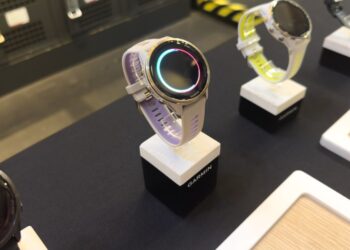 Garmin Forerunner 970 and 570 hands-on: powerful and colorful