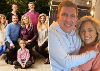 Inside 'shocked' Todd, Julie Chrisley's first night home after pardons