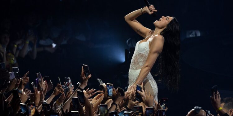 Paul McCartney and Dua Lipa call on the UK to pass AI copyright transparency law