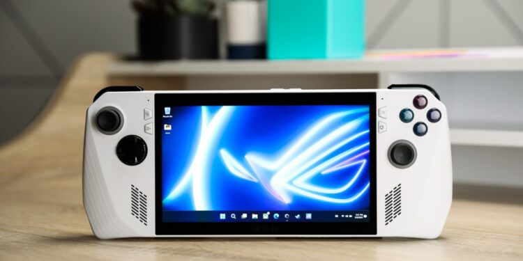 SteamOS puts the pressure on Microsoft’s Xbox-branded handheld