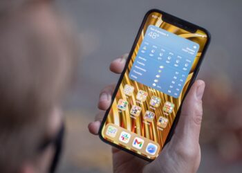 Thanks, Trump tariffs, now I gotta replace my phone battery