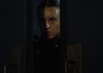 A still image of Bella Ramsey in the HBO series The Last of Us.