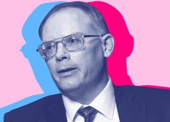 Tim Sweeney is mocking Apple for letting Fortnite fakes into the App Store