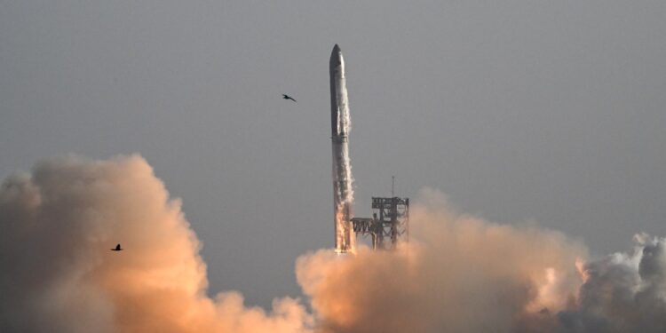 Why do SpaceX rockets keep exploding?