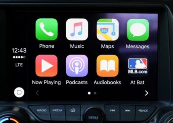 Apple will let you play video in CarPlay with iOS 26