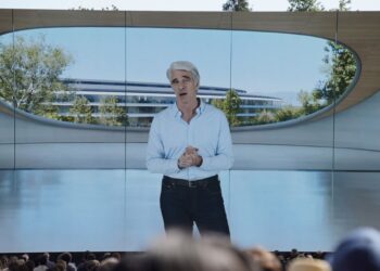 Craig Federighi confirms Apple’s first attempt at an AI Siri wasn’t good enough